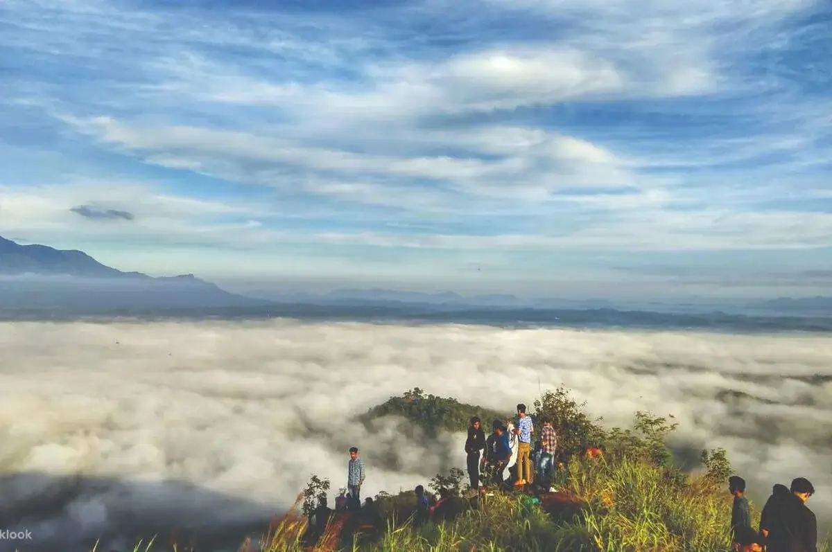 sunrise trekking Kuruva Island wayanad