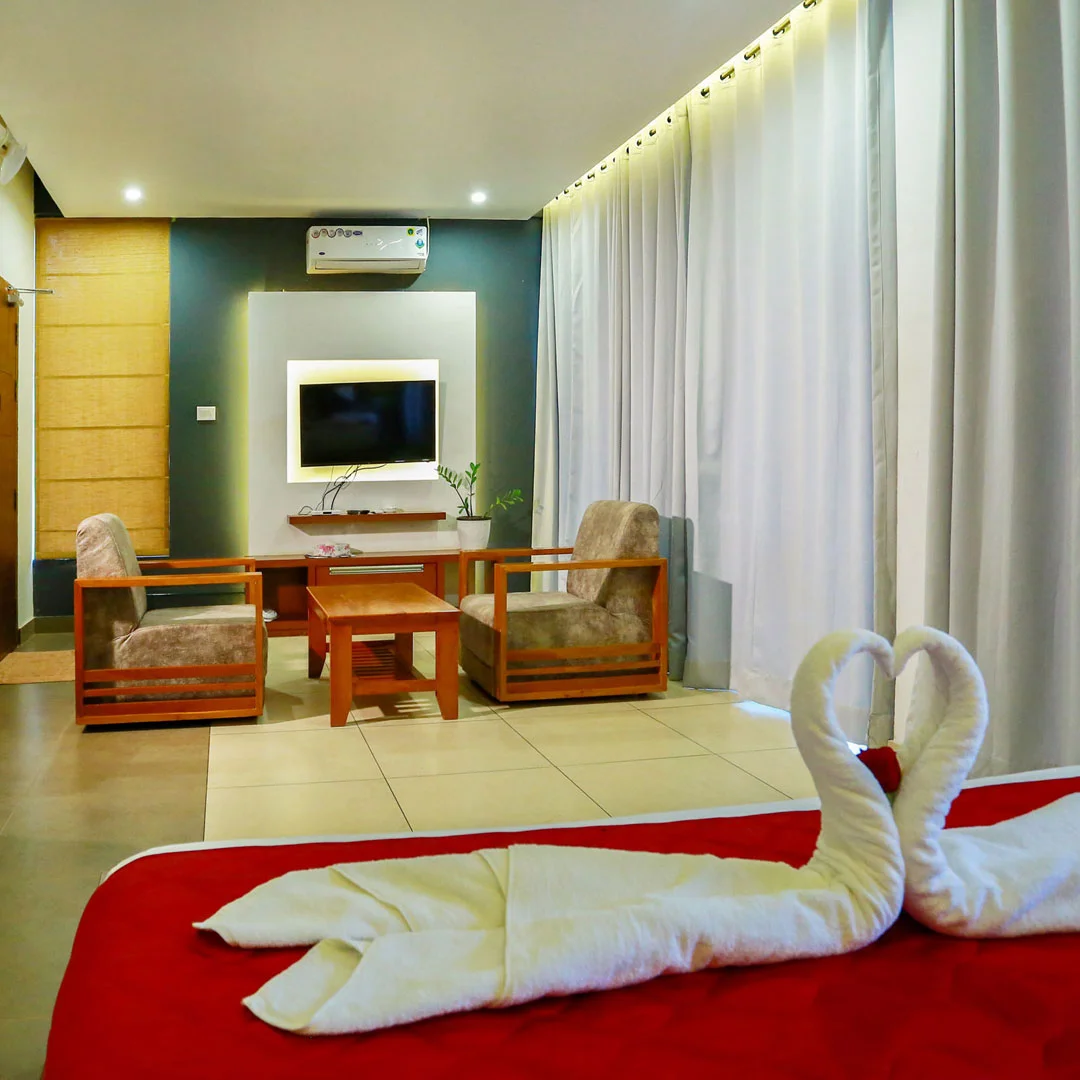 Honeymoon Cottage with Jacuzzi Kuruva Island Wayanad